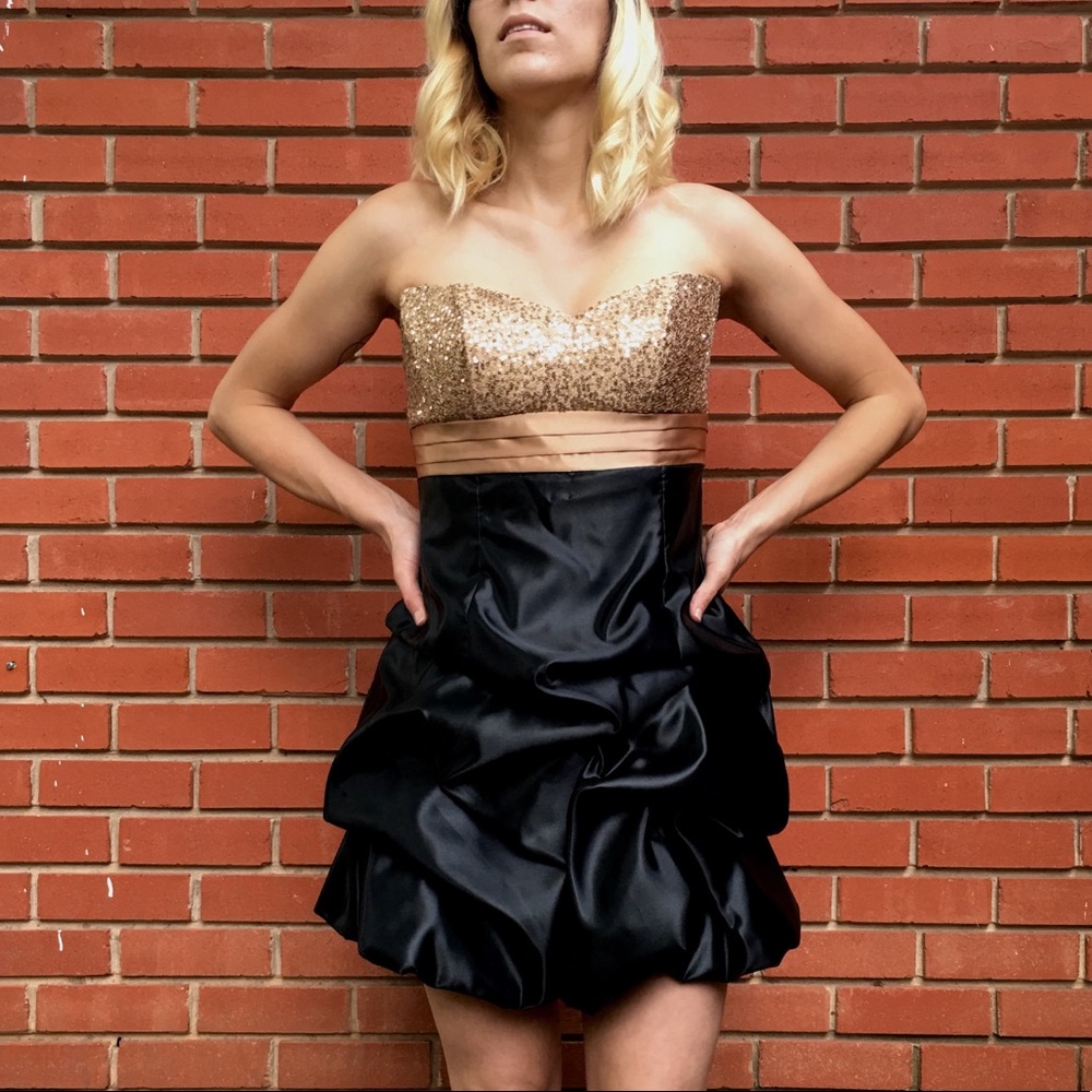 Jessica McClintock Strapless Gold Sequin Dress